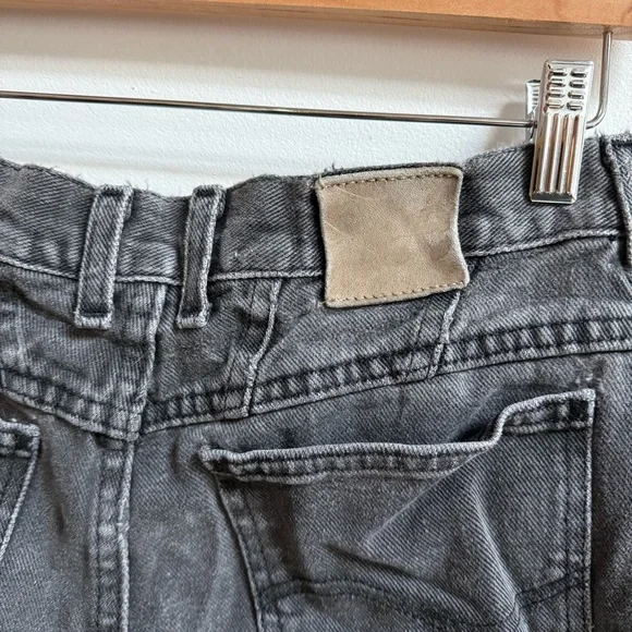 Lee | Vintage Distressed High Waisted Denim Shorts - Picture 4 of 4